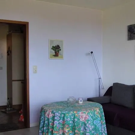 Traveloge Mit Schwimmbad Und Sauna Appartement Lübeck